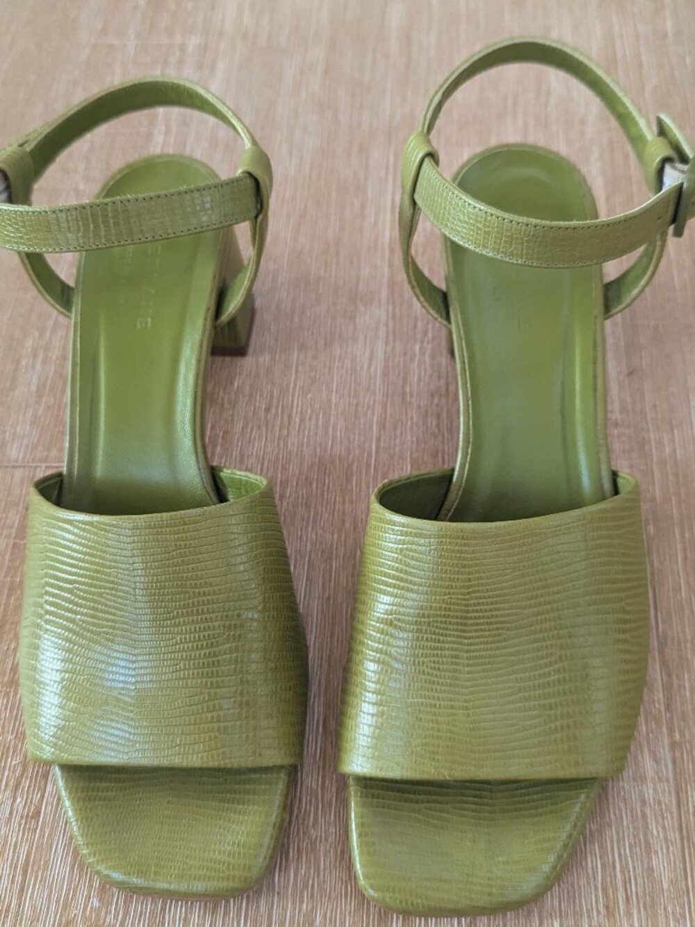 Everlane Avocado Green Block Heel Sandal. Size 9. - Picture 2 of 4